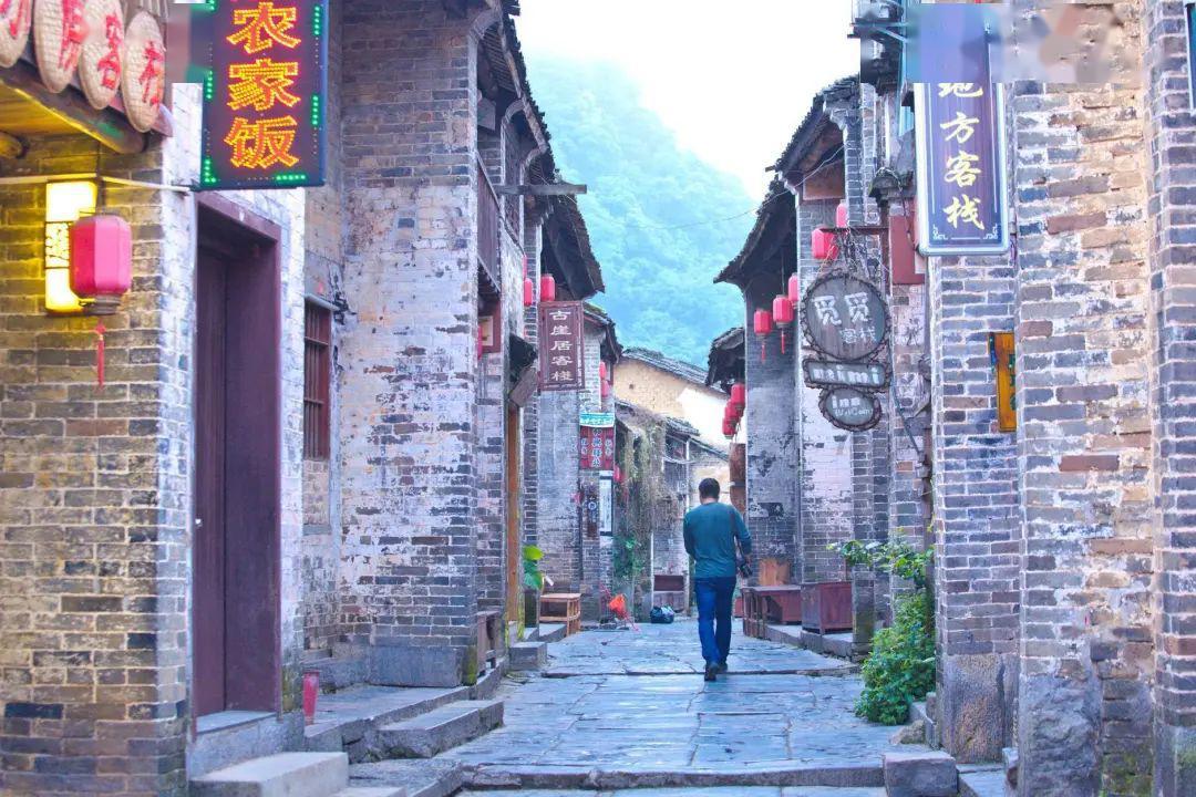 豆粕窄幅震荡，触底能否反击？