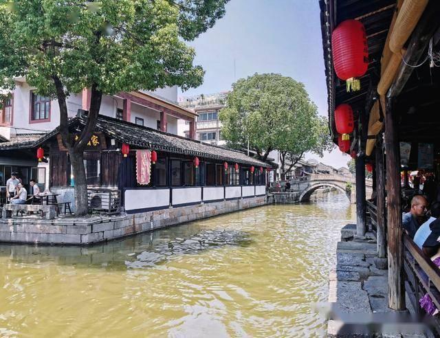 企业管理专业可以报考教师资格证吗？游戏画面